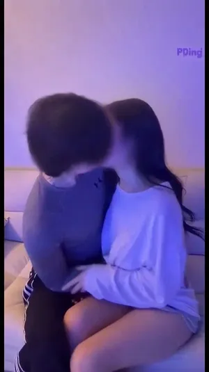 존잘존예 모델커플 피딩 실빠영상 - 한국야동 인기 한국야동