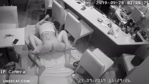 마감후..여종업원과 사장님 ipcam korean porn - 실시간 국산야동 국산야동