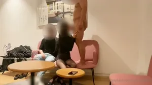 잘생긴 초대남 두명과 쓰리썸 섹스 관전촬영 - 인기 한국야동 실시간 국산야동