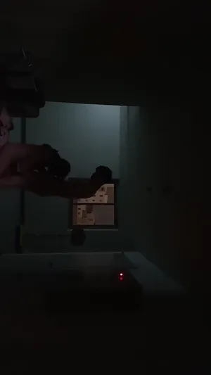 대학생 커플 여친 집으로 데리고 와서 캠 설치후 영상 몰래 촬영 - 실시간 국산야동 인기 한국야동