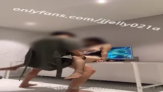 (한국야동) 게임하는 남친 수발들기 2 - 한국야동 실시간 국산야동