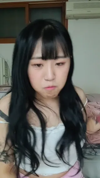 레전드 떳다! 배달원 알몸으로 농락하는 미션하다가 역관광 당해버림ㅋㅋ - 인기 한국야동 실시간 국산야동