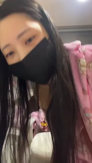 윤공주 231130 딜도삽입 라이브 방송 - 인기 한국야동 한국야동